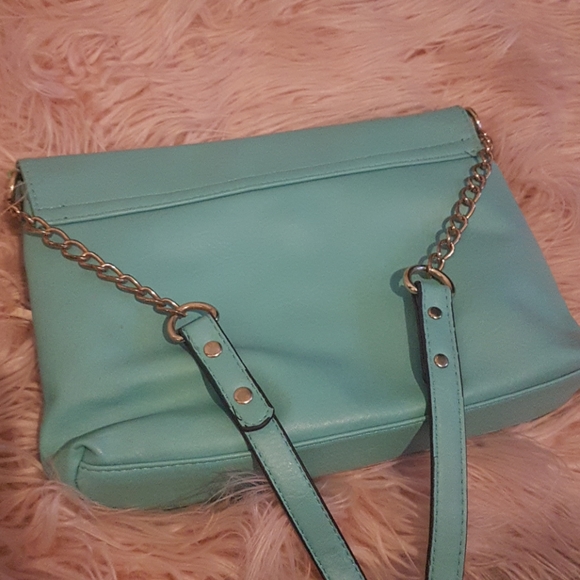 Call it Spring aqua crossbody bag - Picture 4 of 6
